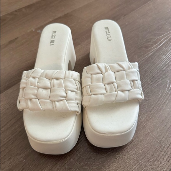 Miss Lola Shoes - Miss Lola Cream Woven Mules